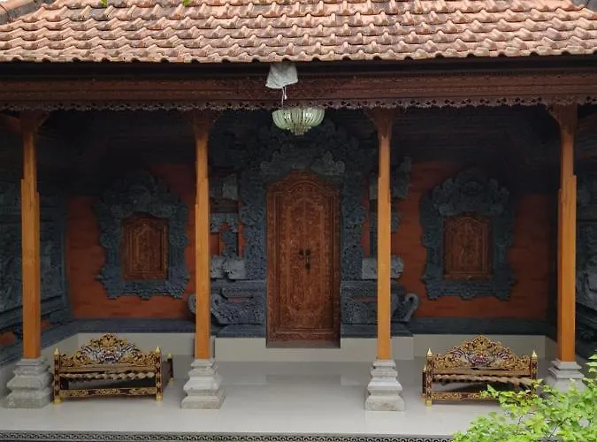 Ade Family House Bed & Breakfast *